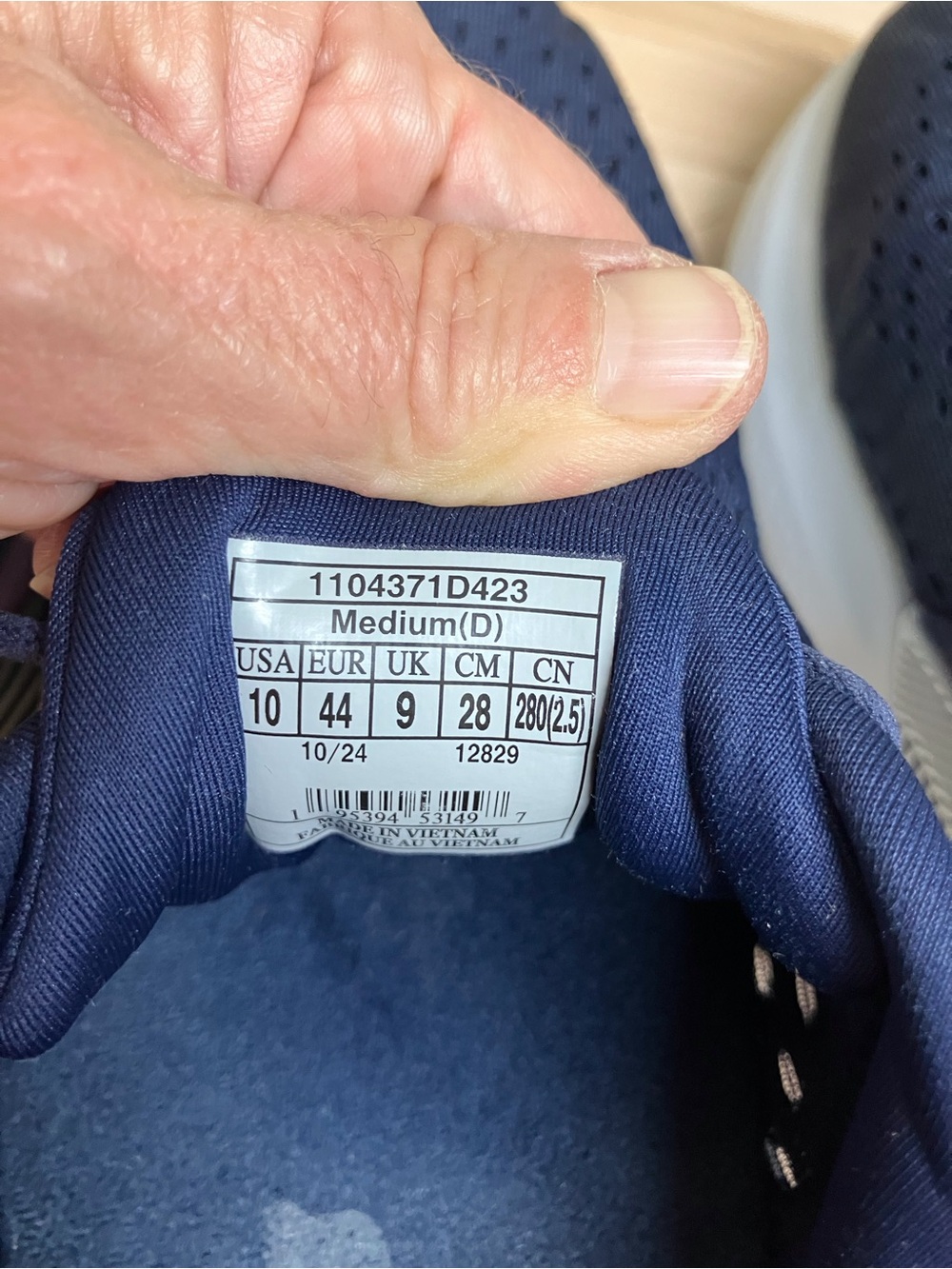 Brooks Women's Adrenaline GTS24 - Picture 13 of 14